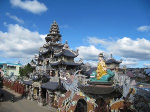 Linh Phnoc Pagoda, Dalat